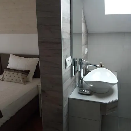 D'arbumont בית נופש *